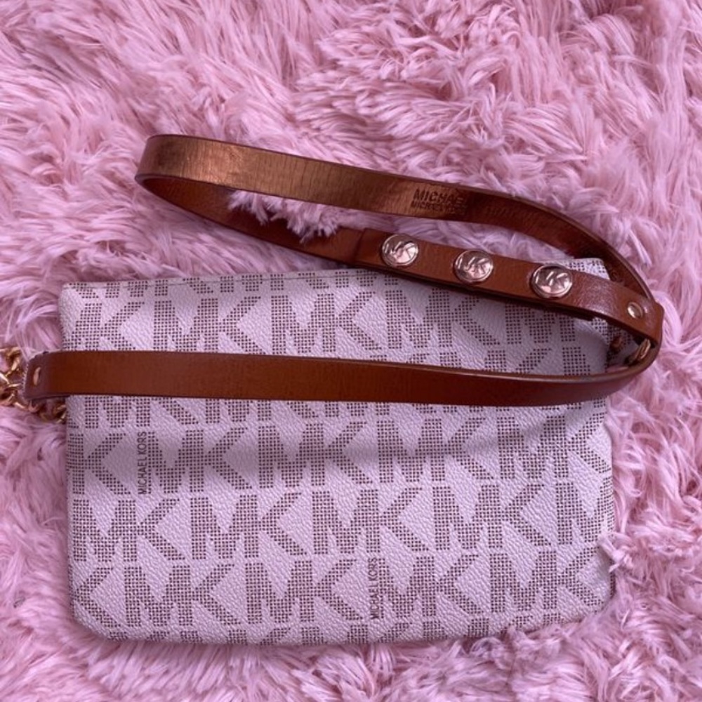 Michael Kors bag - Picture 2 of 3